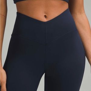 brand new with tag Lululemon Align V-Waist Mini-Flared Pant true navy